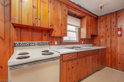 246 Grant Street, Ravenna, OH 44266 - Photo 5