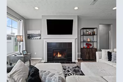 157 Kensington Way, Elyria, OH 44035 - Photo 13