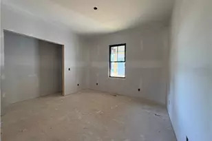 111 Crimson Circle, Dover, OH 44622 - Photo 9