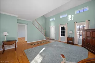 10248 Brighton Cir, Twinsburg, OH 44087 - Photo 7