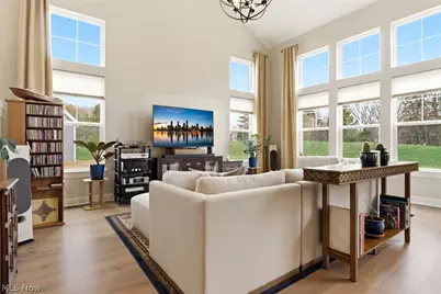 31523 Pier East, Avon Lake, OH 44012 - Photo 5