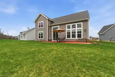 31523 Pier East, Avon Lake, OH 44012 - Photo 39