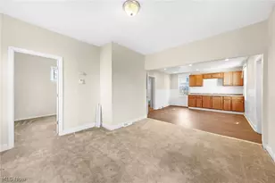 9610 Edmunds Ave, Loveland, OH 44106 - Photo 5