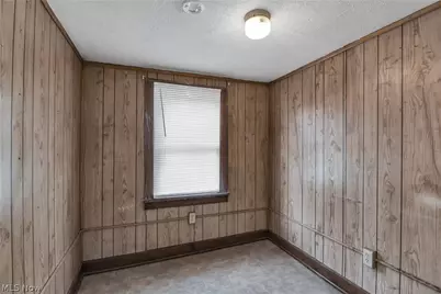 2815 Monroe Avenue, Loveland, OH 44113 - Photo 37