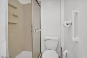 2815 Monroe Ave, Loveland, OH 44113 - Photo 21