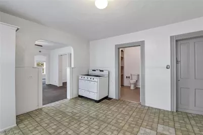 2815 Monroe Avenue, Loveland, OH 44113 - Photo 31