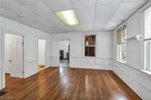 2815 Monroe Ave, Loveland, OH 44113 - Photo 15