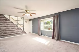 1011 Cooper Dr, Cuyahoga Falls, OH 44221 - Photo 3