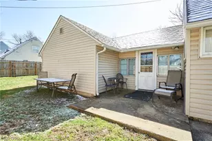 1011 Cooper Dr, Cuyahoga Falls, OH 44221 - Photo 17