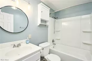 1011 Cooper Dr, Cuyahoga Falls, OH 44221 - Photo 9