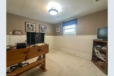 7915 Brookwood Street NE, Warren, OH 44484 - Photo 23