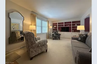 7915 Brookwood Street NE, Warren, OH 44484 - Photo 3