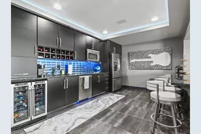 1004 Waters Edge Drive, Columbiana, OH 44408 - Photo 7