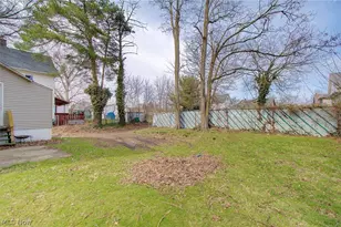 319 W Oxford St, Alliance, OH 44601 - Photo 17