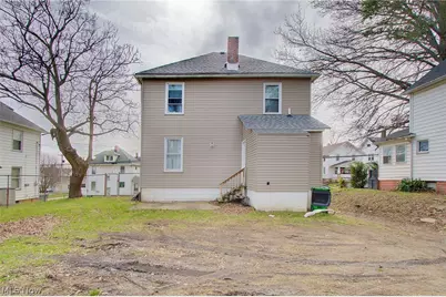 319 W Oxford Street, Alliance, OH 44601 - Photo 19