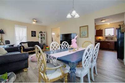 319 W Oxford Street, Alliance, OH 44601 - Photo 7