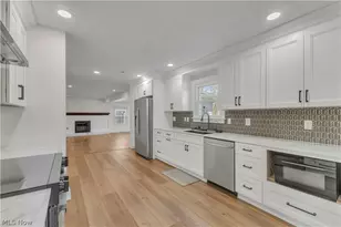 26928 Fairfax Ln, North Olmsted, OH 44070 - Photo 29