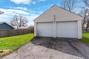 97 Renwick Dr, Poland, OH 44514 - Photo 5