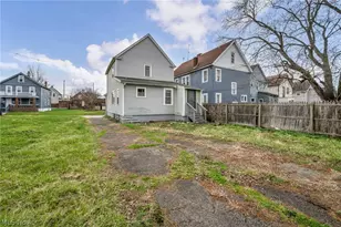 7909 Goodman Ave, Loveland, OH 44105 - Photo 7