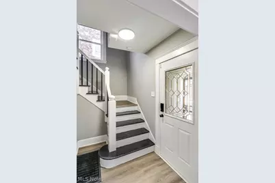 561 Melrose Street, Akron, OH 44305 - Photo 3