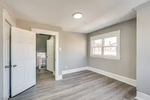 561 Melrose St, Akron, OH 44305 - Photo 21