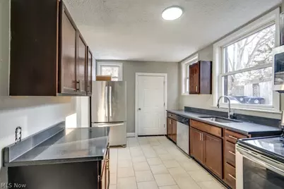 561 Melrose Street, Akron, OH 44305 - Photo 15