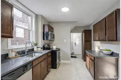 561 Melrose Street, Akron, OH 44305 - Photo 13