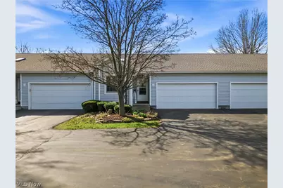 117 Greenfield Oval, Warren, OH 44483 - Photo 1