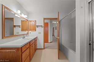 1450 Cove St NW, Uniontown, OH 44685 - Photo 25