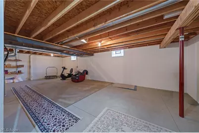 1450 Cove Street NW, Uniontown, OH 44685 - Photo 33