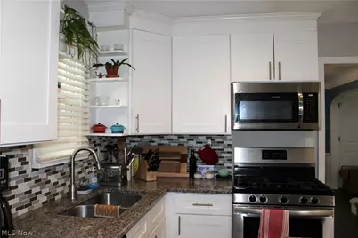 1936 Revere Road, Cleveland Heights, OH 44118 - Photo 3