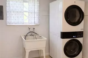 4706-4710 Maple Spur Dr, Stow, OH 44224 - Photo 11