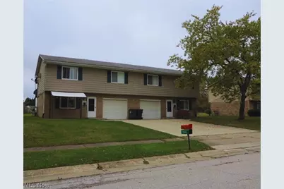 4706-4710 Maple Spur Drive, Stow, OH 44224 - Photo 1