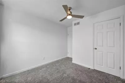 10870 Mount Overlook Avenue, Loveland, OH 44104 - Photo 19