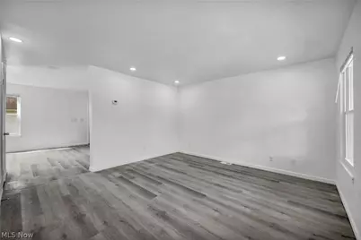 10870 Mount Overlook Avenue, Loveland, OH 44104 - Photo 5