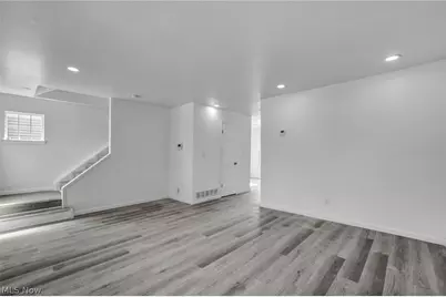 10870 Mount Overlook Avenue, Loveland, OH 44104 - Photo 17