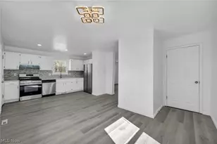 10870 Mt Overlook Ave, Loveland, OH 44104 - Photo 13