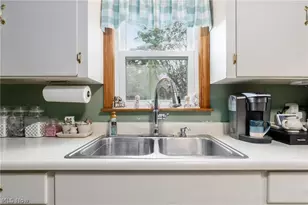 1852 Euclid Ave, Zanesville, OH 43701 - Photo 11