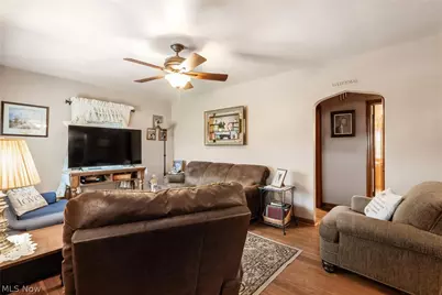 1852 Euclid Avenue, Zanesville, OH 43701 - Photo 3