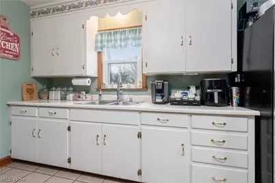 1852 Euclid Avenue, Zanesville, OH 43701 - Photo 9