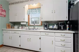 1852 Euclid Ave, Zanesville, OH 43701 - Photo 9