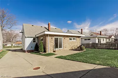 30104 Warren Road, Wickliffe, OH 44092 - Photo 45