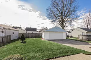 30104 Warren Rd, Wickliffe, OH 44092 - Photo 41