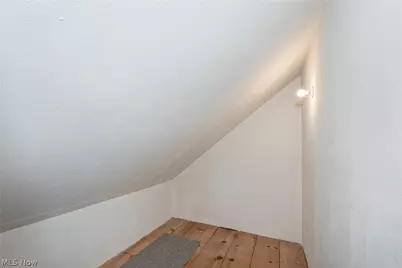 30104 Warren Road, Wickliffe, OH 44092 - Photo 31