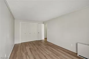 12900 Lake Ave, Oakwood, OH 44107 - Photo 19