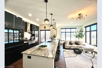 121 N Howard Street, Akron, OH 44308 - Photo 5