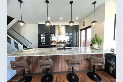 121 N Howard Street, Akron, OH 44308 - Photo 7