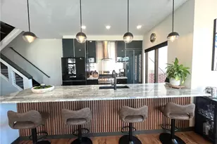 121 N Howard St, Akron, OH 44308 - Photo 7