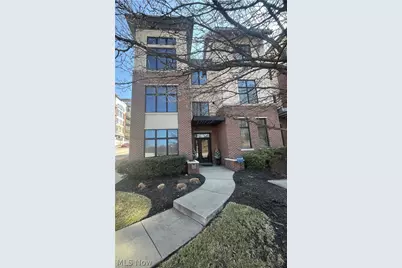 121 N Howard Street, Akron, OH 44308 - Photo 3