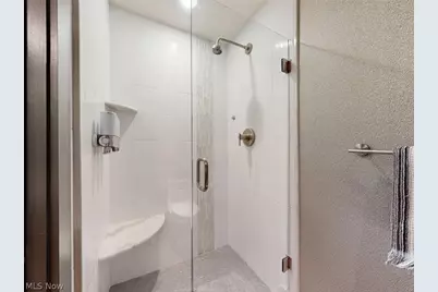 121 N Howard Street, Akron, OH 44308 - Photo 15